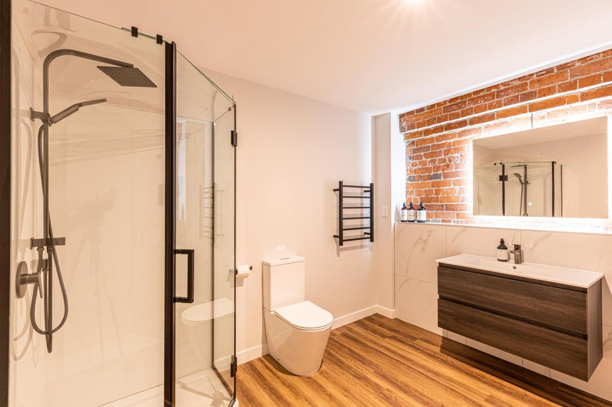 Johnston Apartments - Award-Winning Building, Your Unforgettable Stay Whanganui Luaran gambar