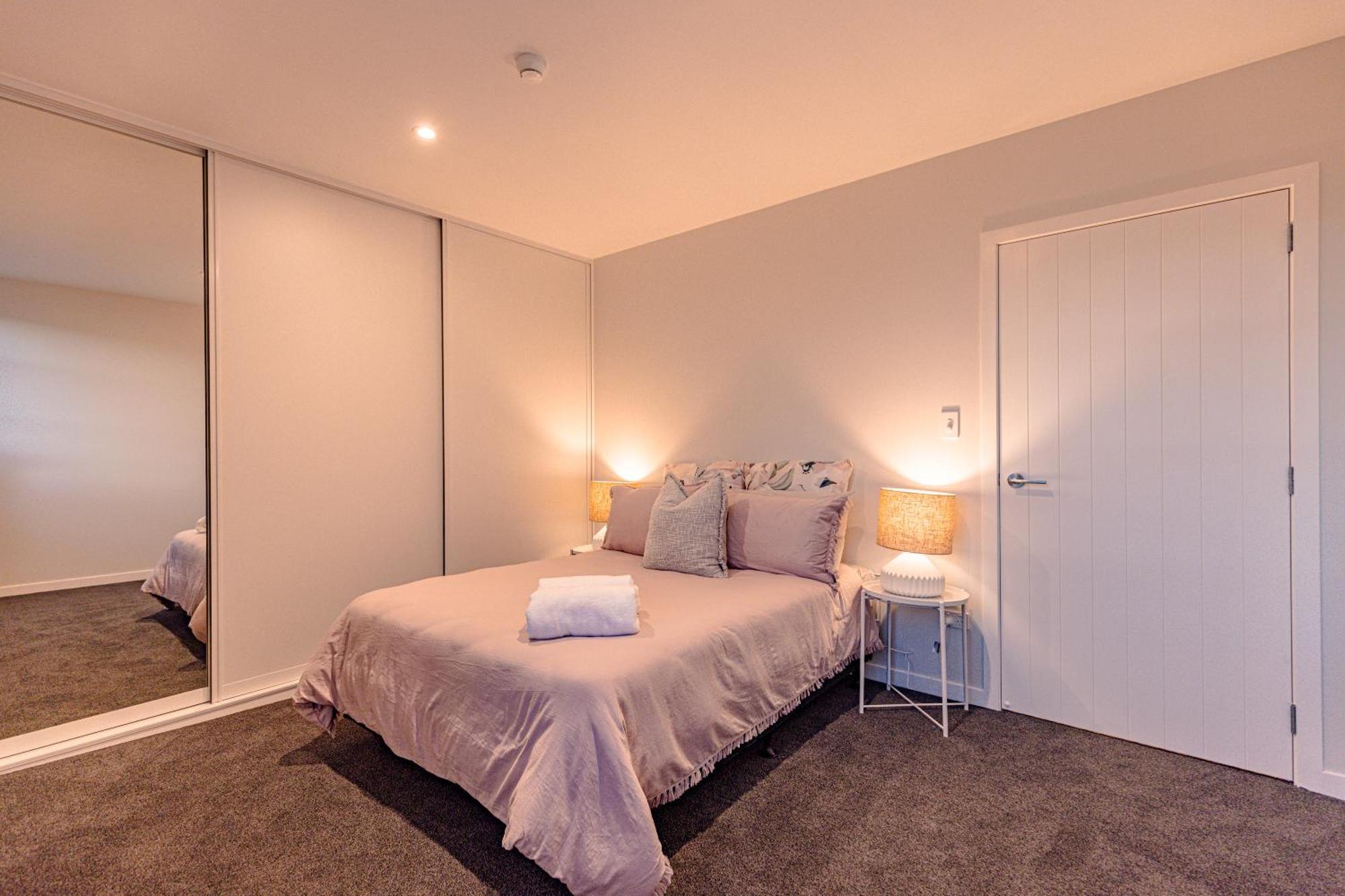Johnston Apartments - Award-Winning Building, Your Unforgettable Stay Whanganui Luaran gambar