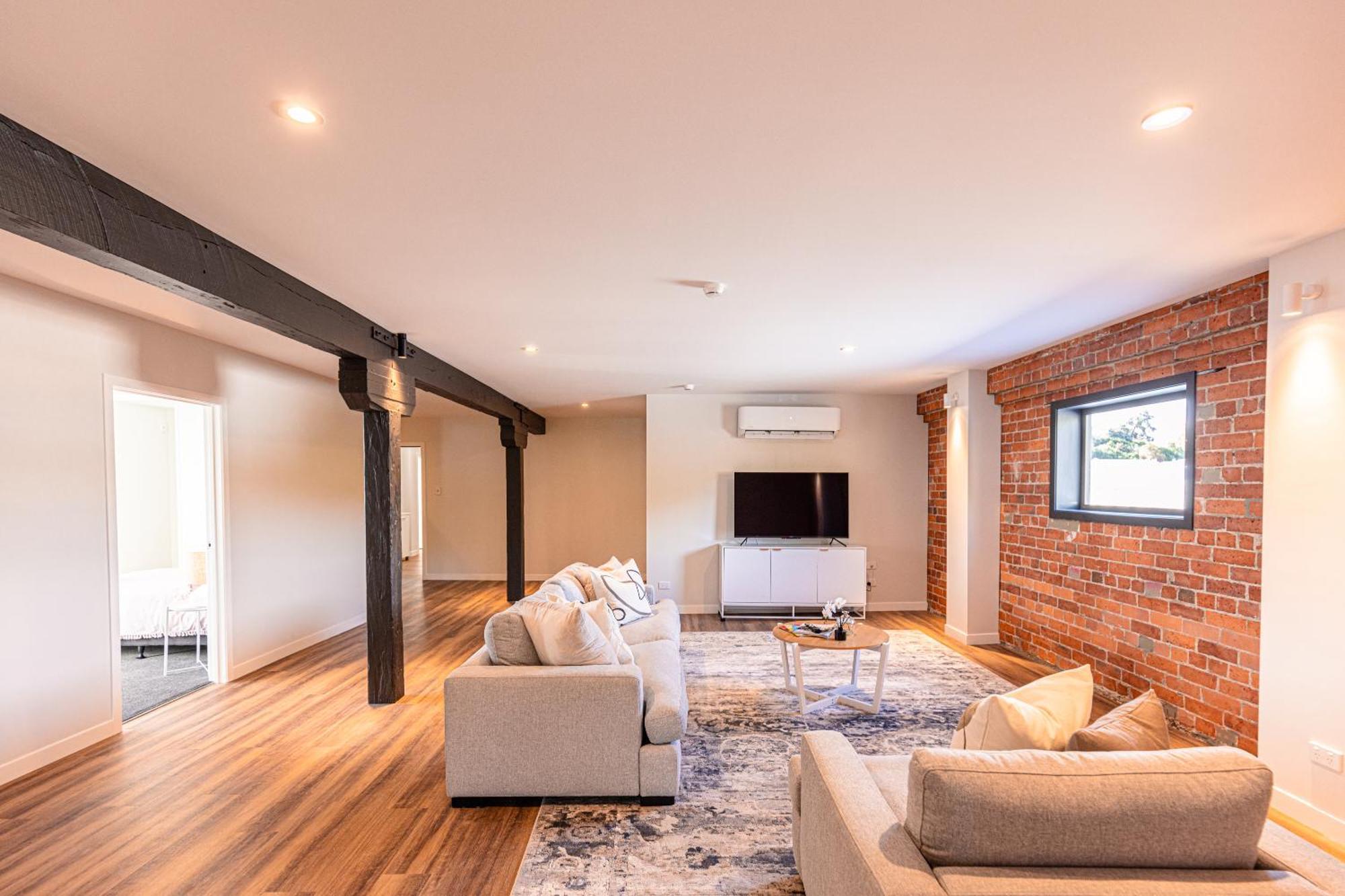 Johnston Apartments - Award-Winning Building, Your Unforgettable Stay Whanganui Luaran gambar