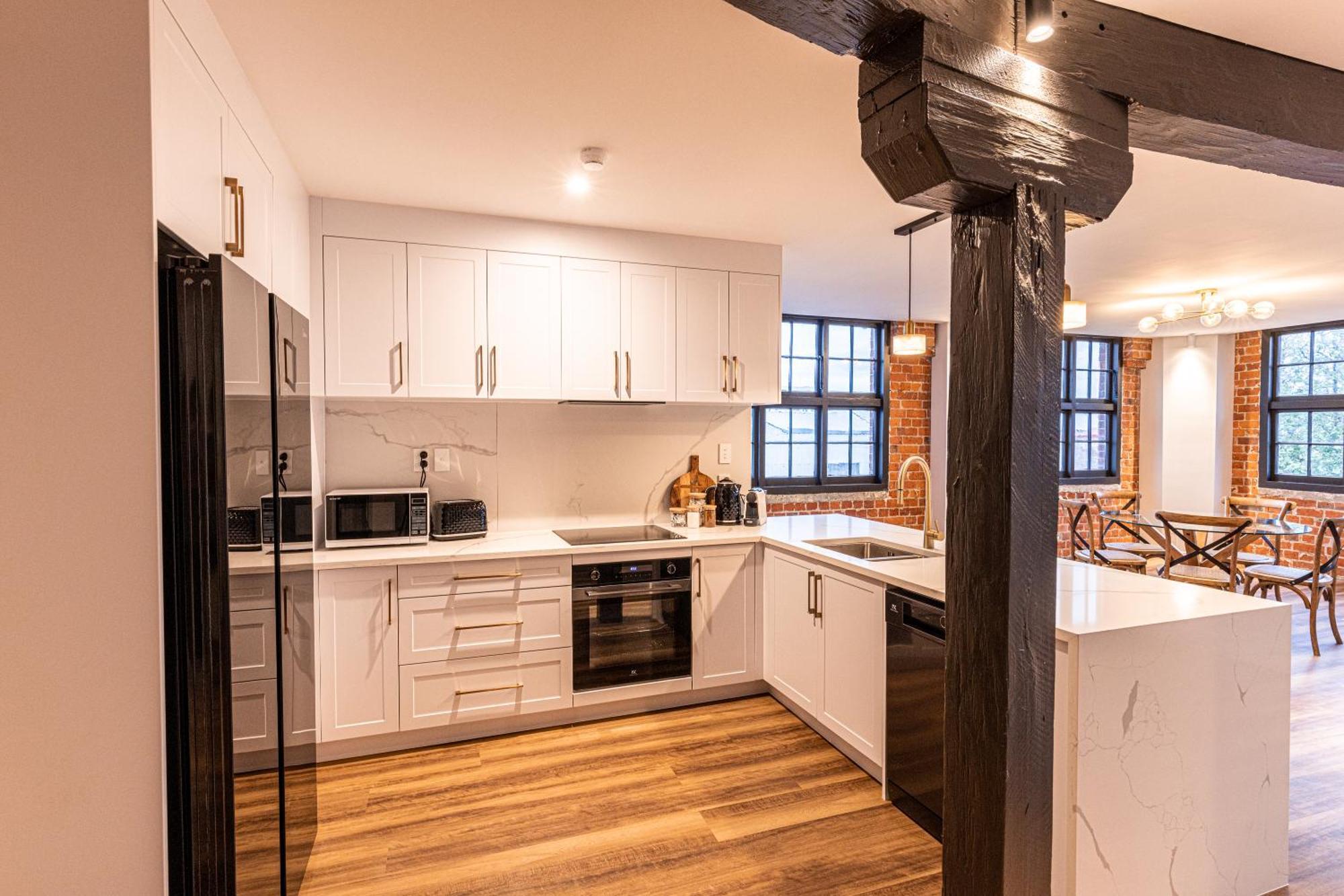 Johnston Apartments - Award-Winning Building, Your Unforgettable Stay Whanganui Luaran gambar
